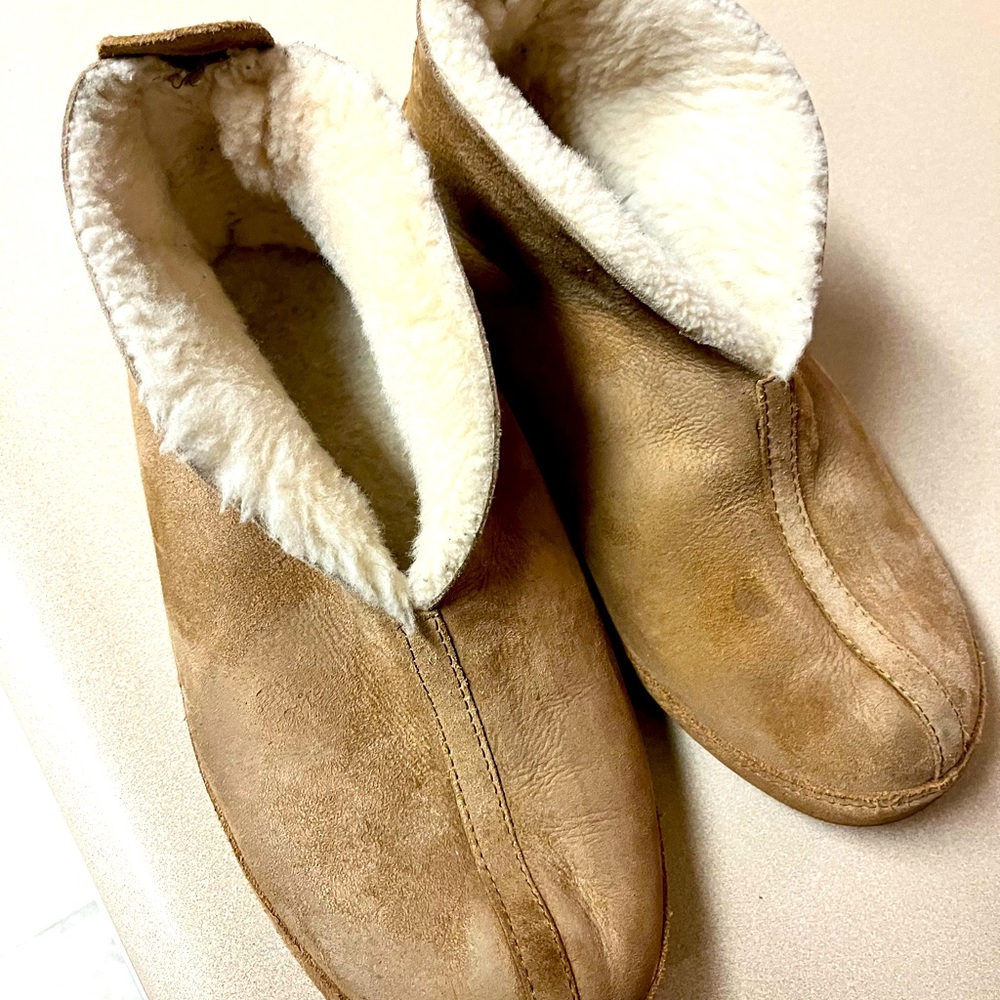 Land’s End Men’s Slipper Fleece Booties. Size 9.